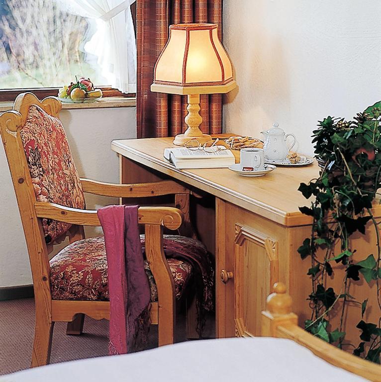 Landgasthof Zum Schwanen Хорнберг Стая снимка