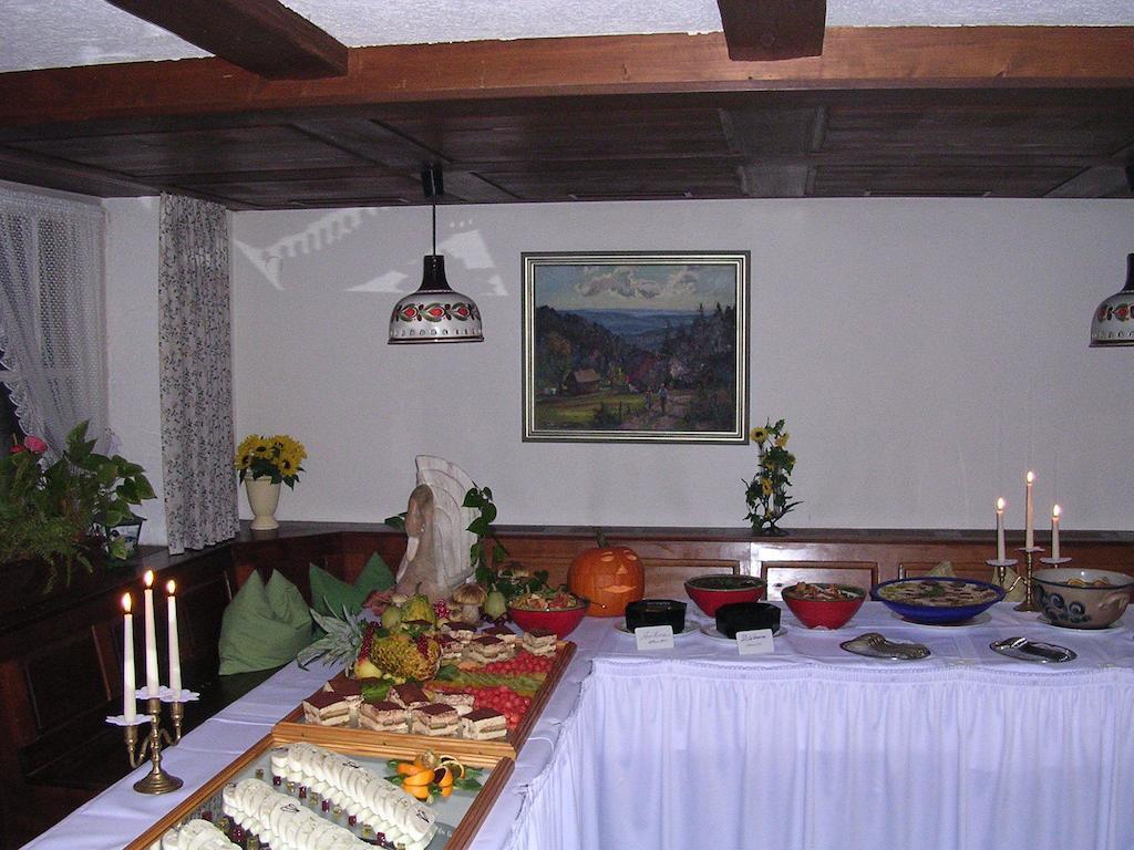 Landgasthof Zum Schwanen Хорнберг Екстериор снимка